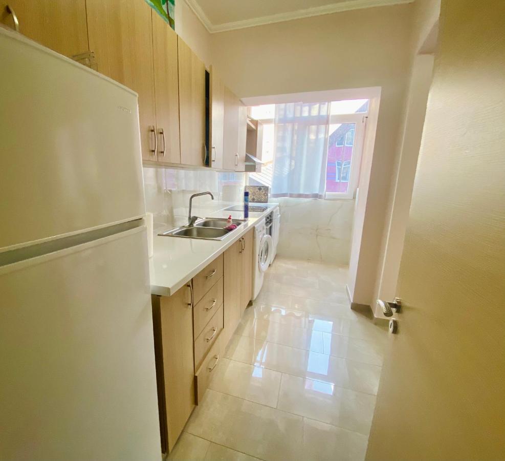 Ultra Apartments 'New Baazar 2' ติรานา ภายนอก รูปภาพ