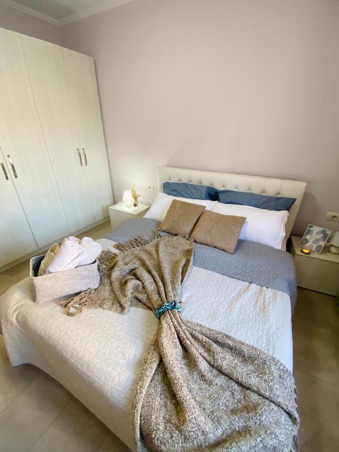 Ultra Apartments 'New Baazar 2' ติรานา ภายนอก รูปภาพ